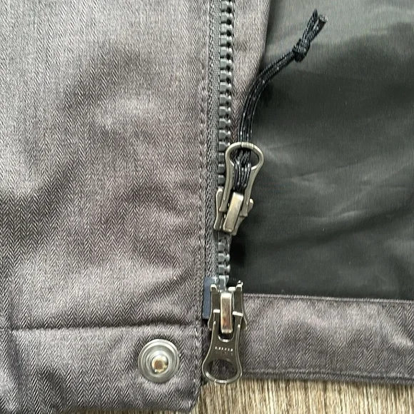 Columbia Men’s Watertight Rain Jacket in Graphite L EUC - Picture 5 of 16